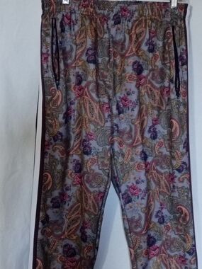 Urban Outfitters Paisley Floral Pull-On Track Pants in Gray Multi M